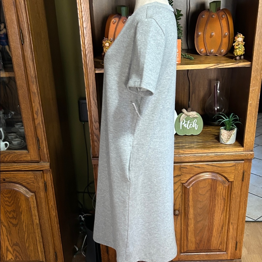 Falls Creek Gray Midi Dress With Pockets Medium NWT - Picture 6 of 10